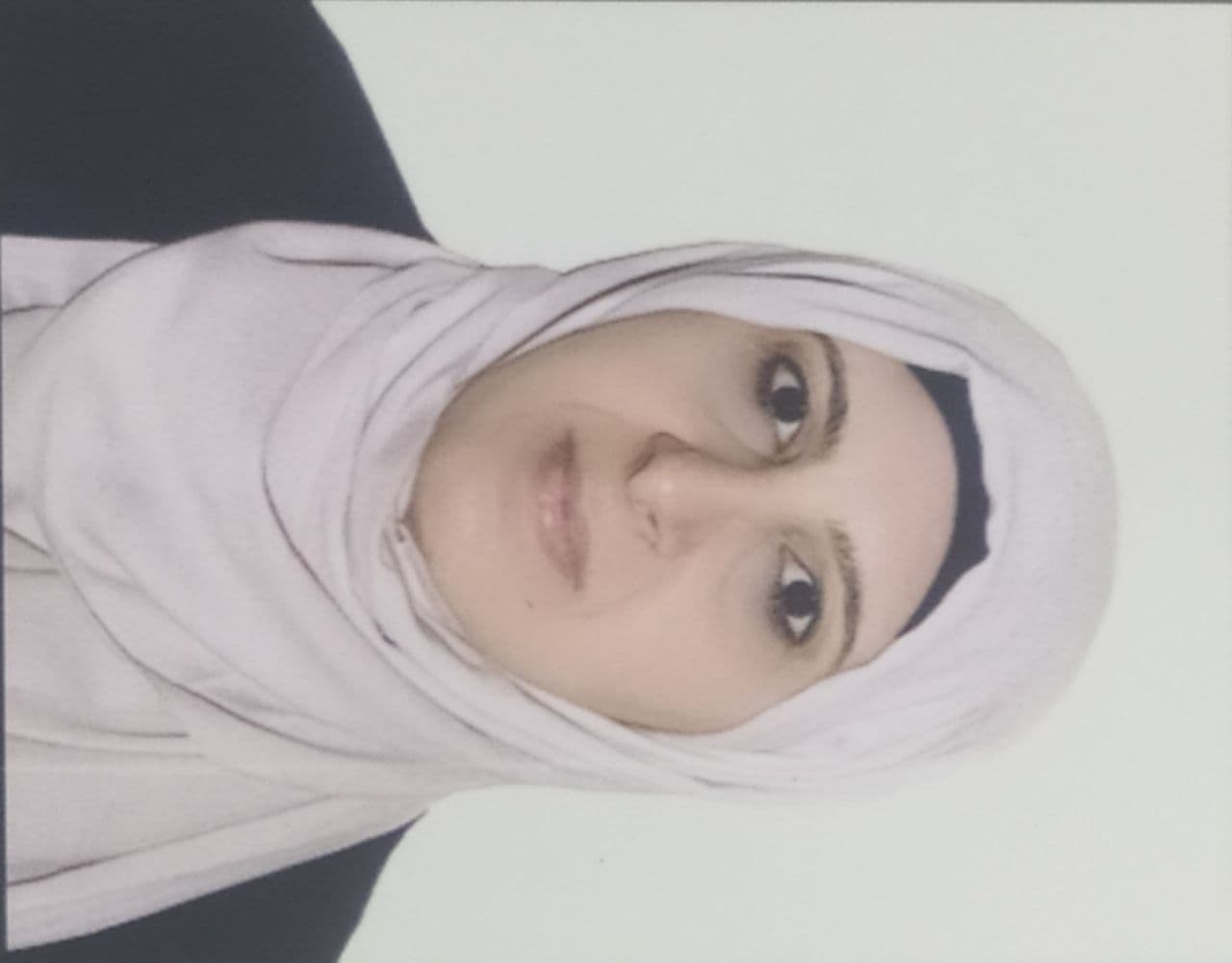  Esraa Ali Hassan