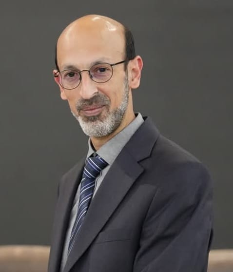 Mustafa, Yasser Fakri